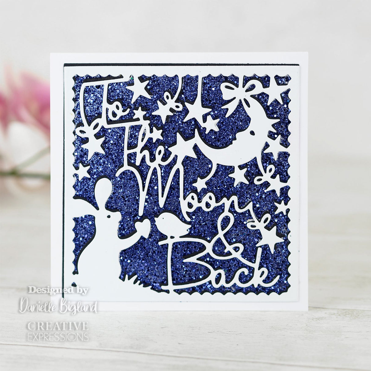 Creative expressions • paper panda snijmal to the moon and back
