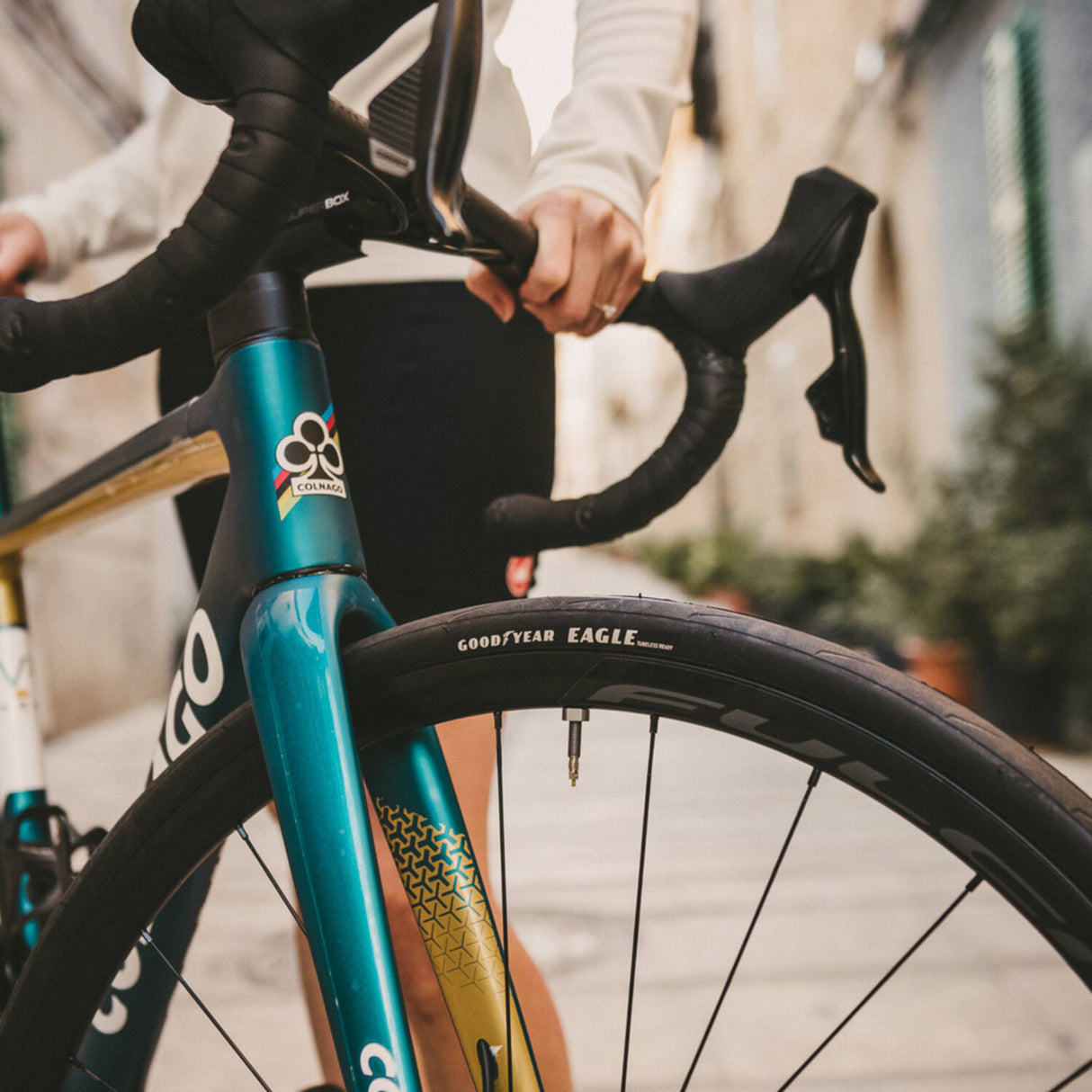 Goodyear Eagle TLR 700x32c