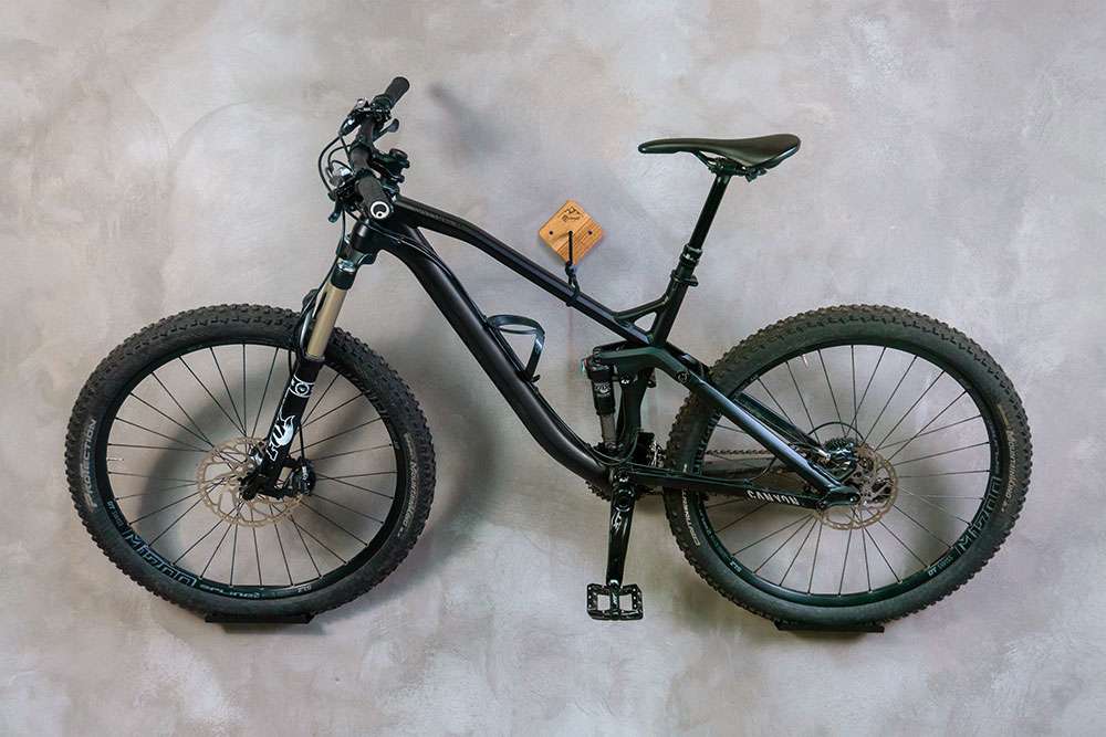 Parax u-rack bike wall mount