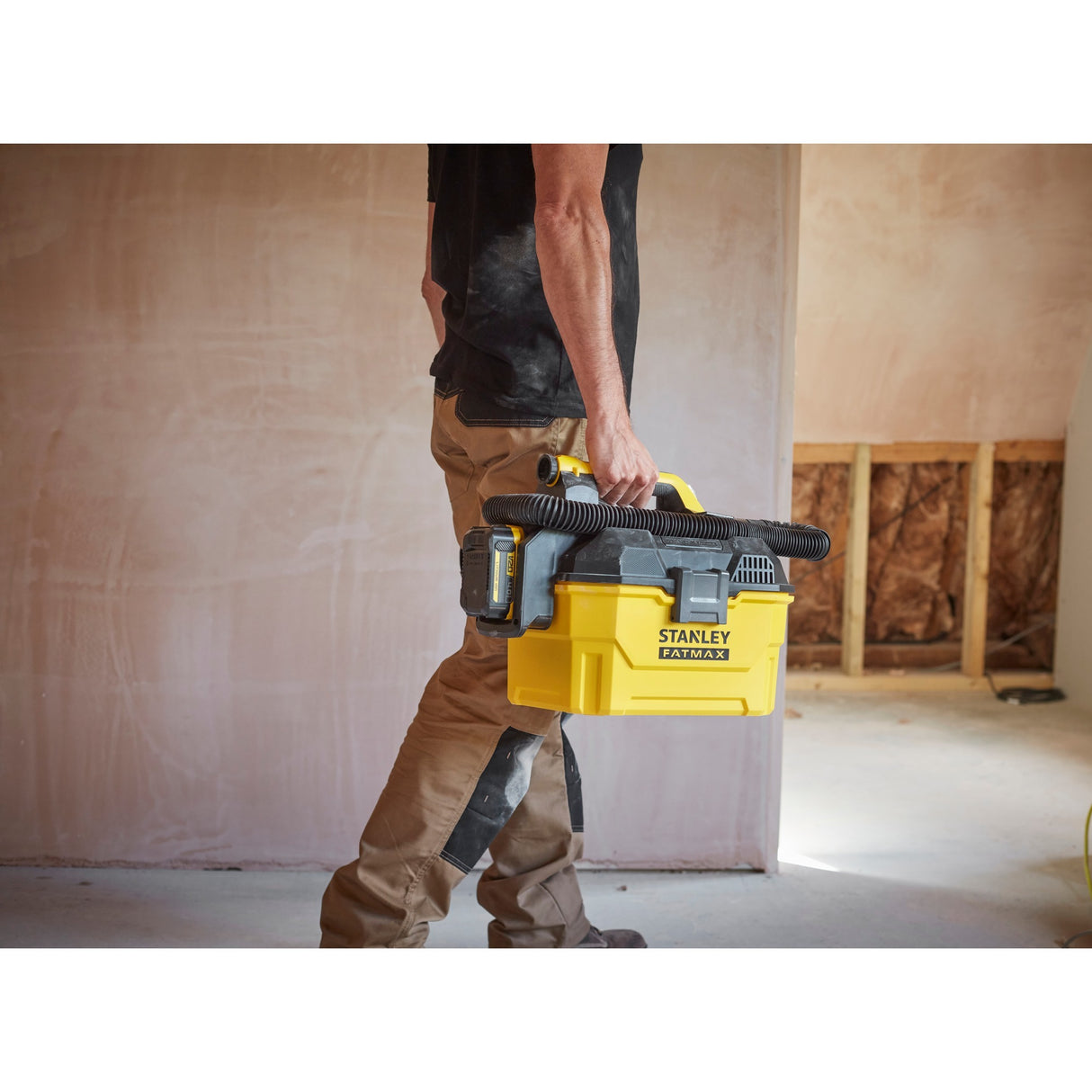 Stanley FATMAX V20 18V 7.5L Мокра и суха батерийна прахосмукачка