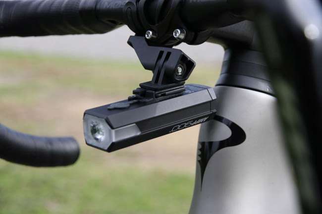 Cateye h-34n flextight™ center handlebar mount