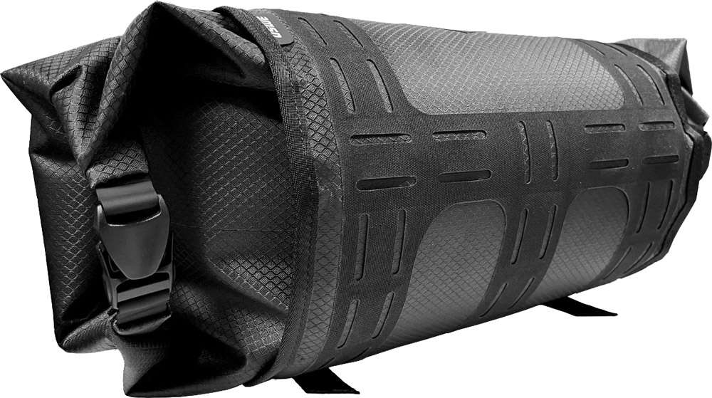 Uswe handlebar bag with holster 9l