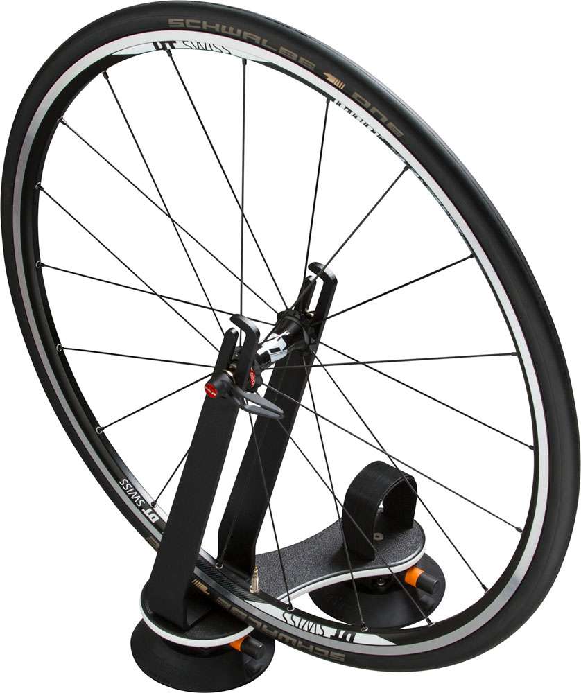 Seasucker flight deck front wheel holder upgrade for roof rack