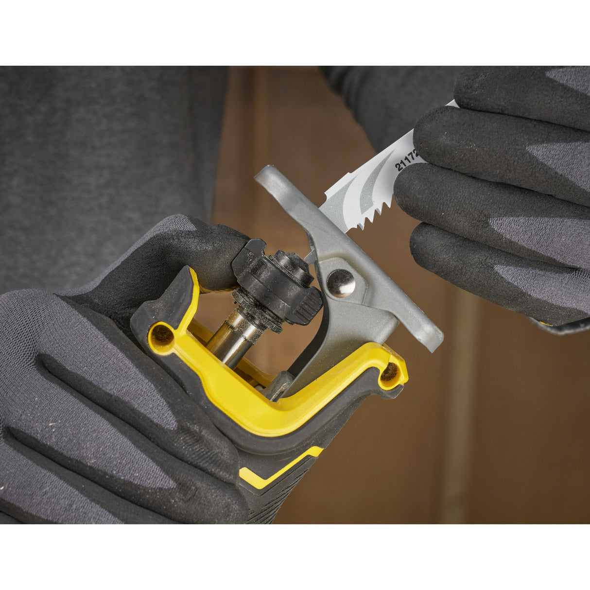 Stanley fatmax v20 18v borstelloze reciprozaag (zwart geel, accu en oplader niet inbegrepen)