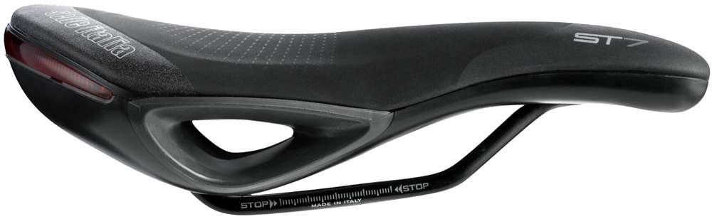 Selle italia st7 superflow saddle