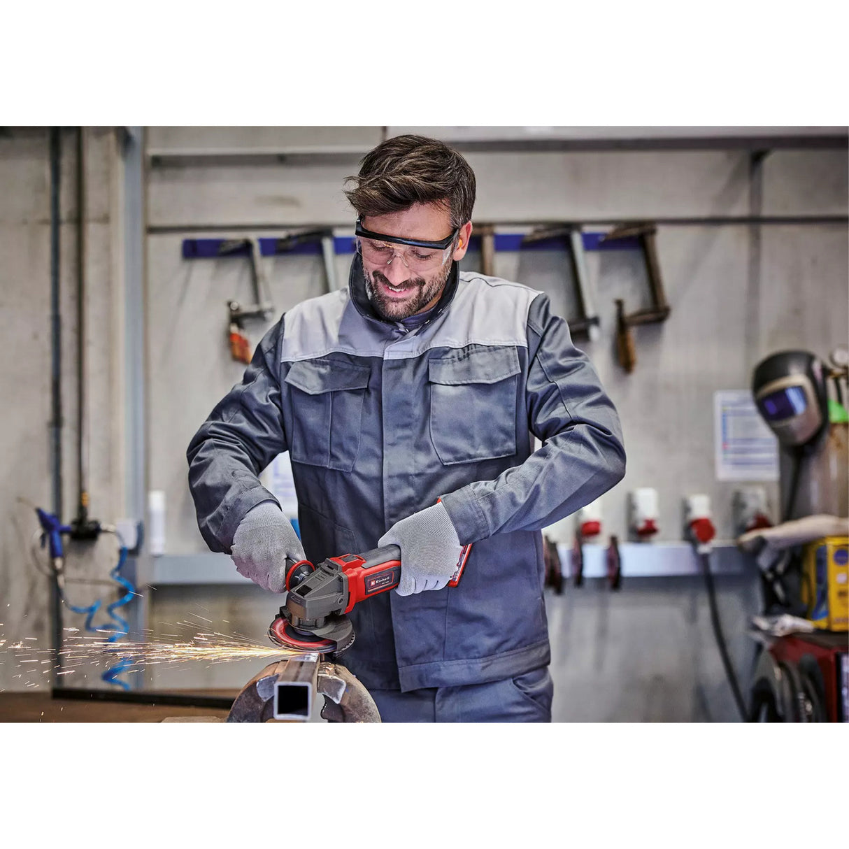 Einhell batteri vinkelslip te-ag 18 125-2 li (1x4,0 ah) vinkelslip (röd svart, inkl. 4,0 ah power x-change batteri och laddare)