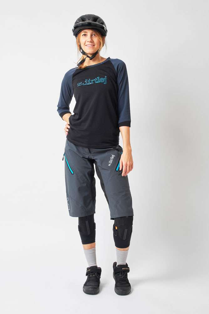 Dirtlej trailscout waterproof - women's mtb shorts