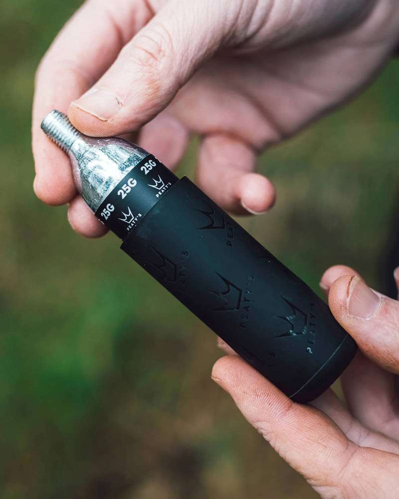 Peaty's holeshot co2 cartridge refill pack - mtb (25g) pack of 5