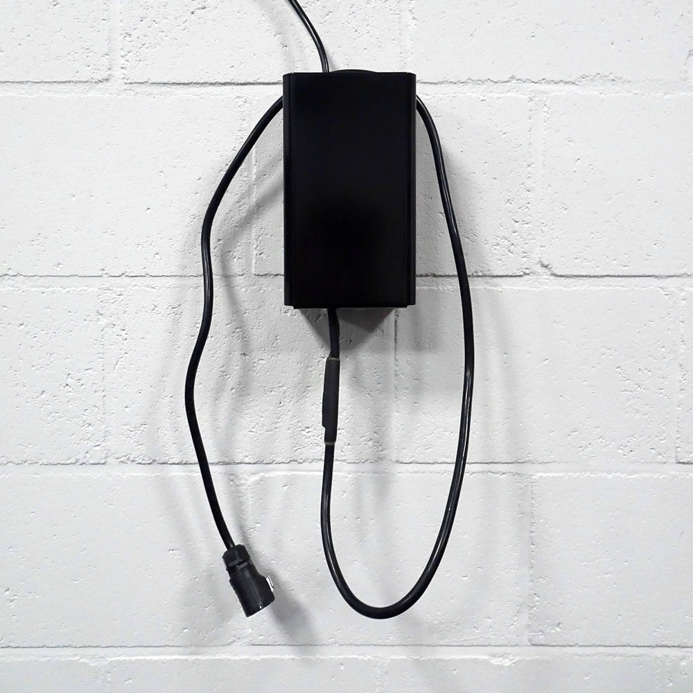 Charging holder Battery charger wall mount L