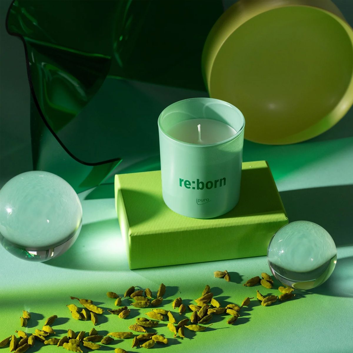 Ipuro coinneal scented táimid: ath: rugadh 140gr.