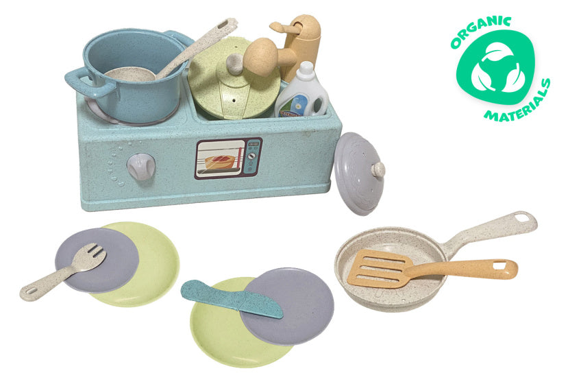 Évier de jouets de cuisine avec accessoires de cuisine recyclés