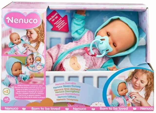 Famosa nenuco sleep baby, put the pacifier in the mouth and close the eyes