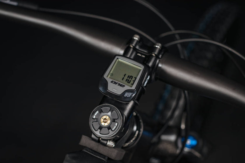 Ein Fahrrad Computer 8 Wireless uniarze schwarz grau