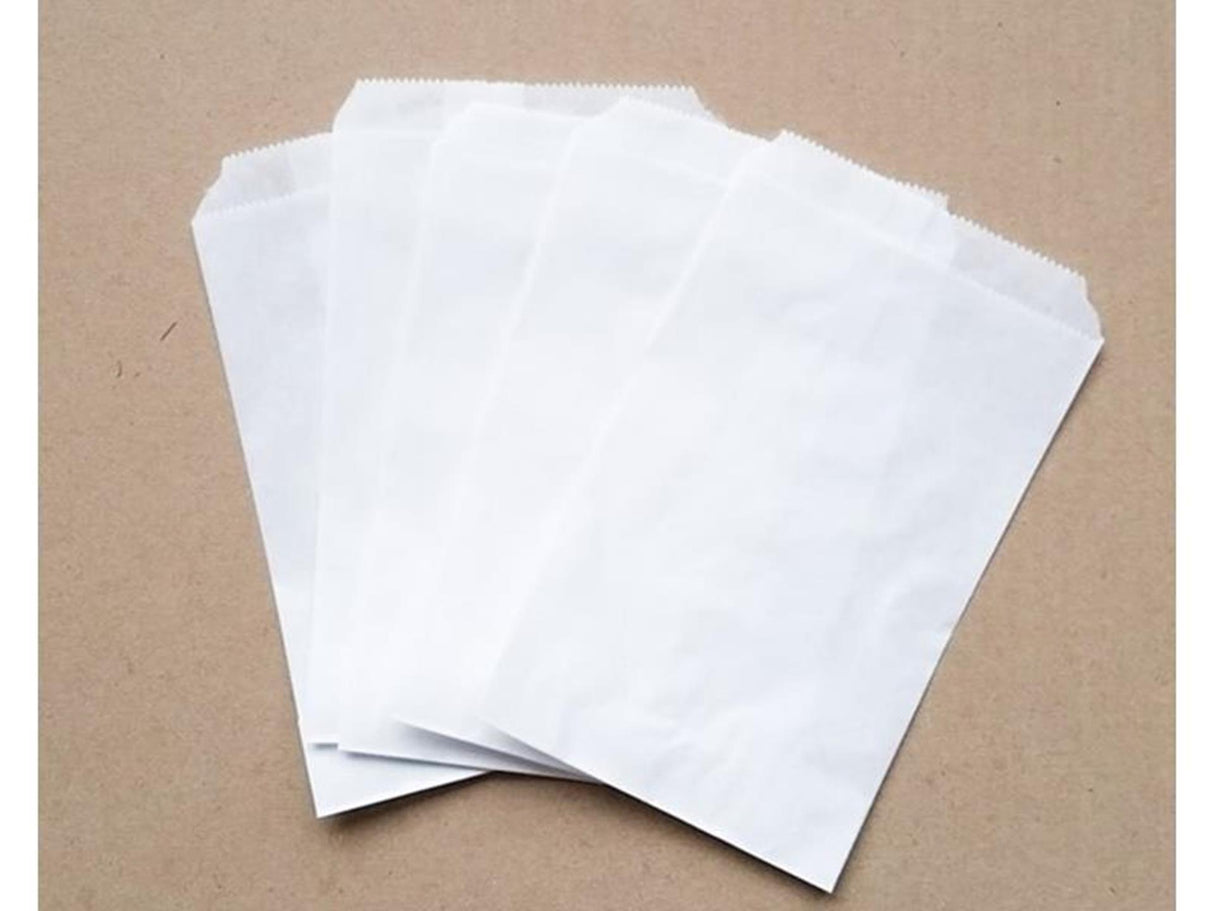 Witte inpakzakjes 26x33cm 250 stuks