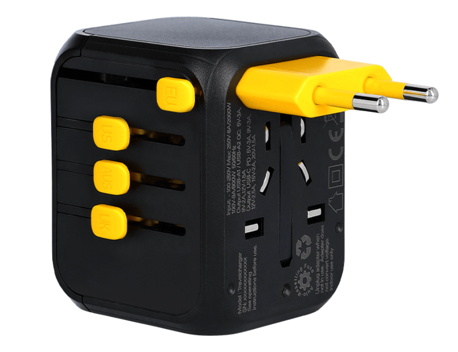Wakawaka world plug - 4 outlets