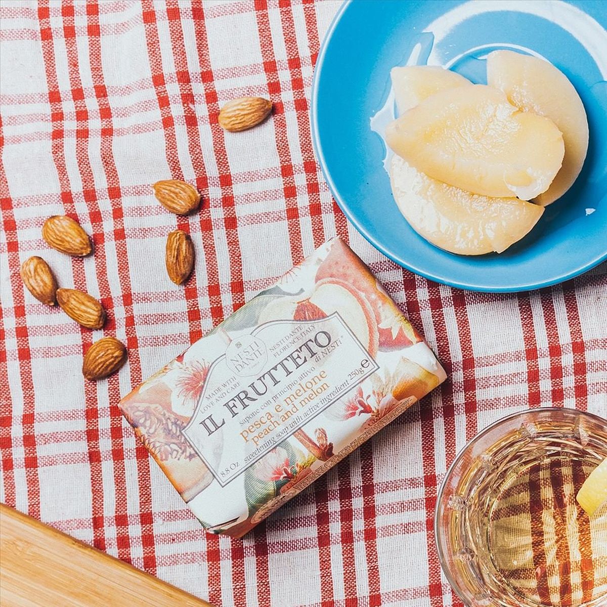 Nesti dante il frutteto peach melon soap 250gr.