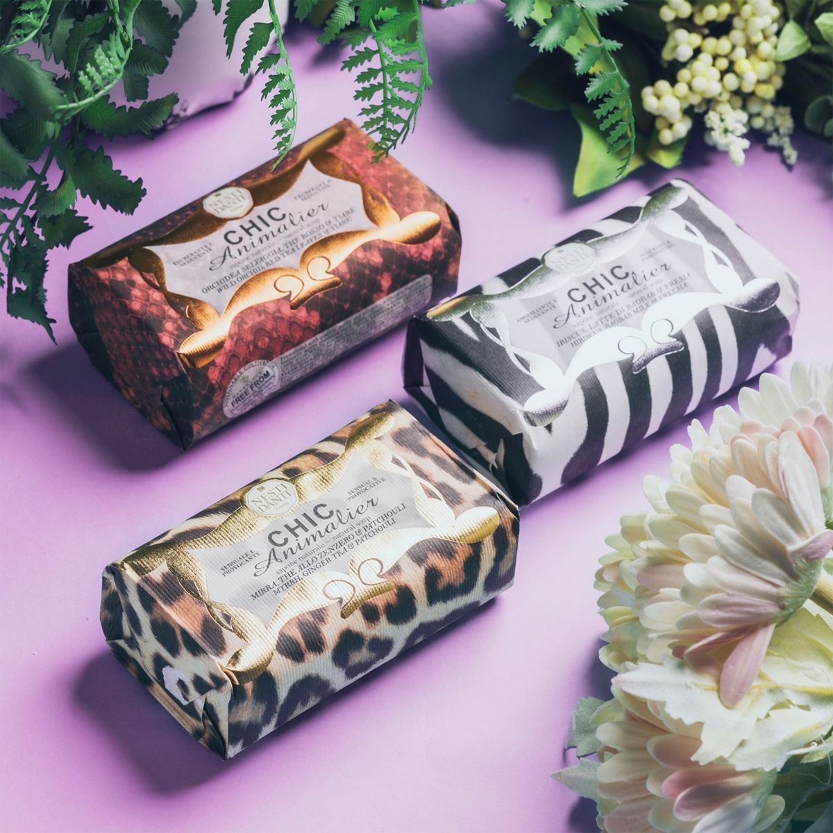 Nesti dante chic animalier wild orchid, red rea leaves tiare soap 250gr.