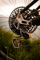 Kmc chain x-flat 13v 126l sram waxed silver