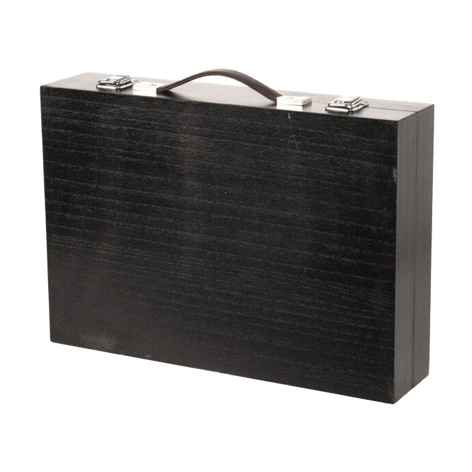 Målare och ritning i resväskan