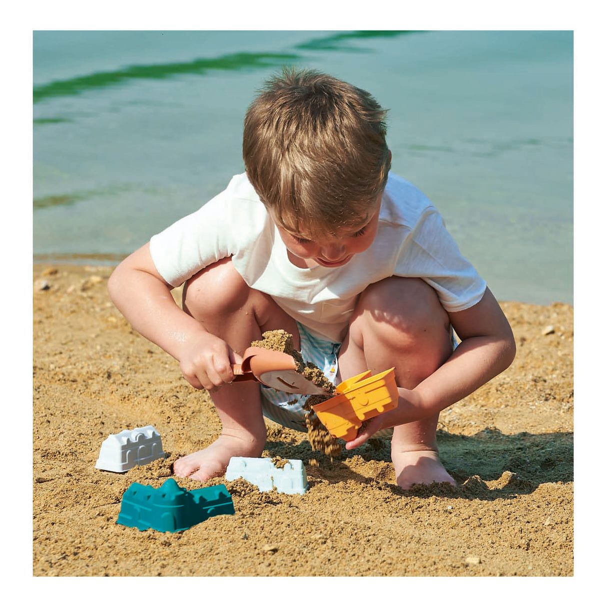 Ecoiffier castle sand molds with scoop, 5 pcs.