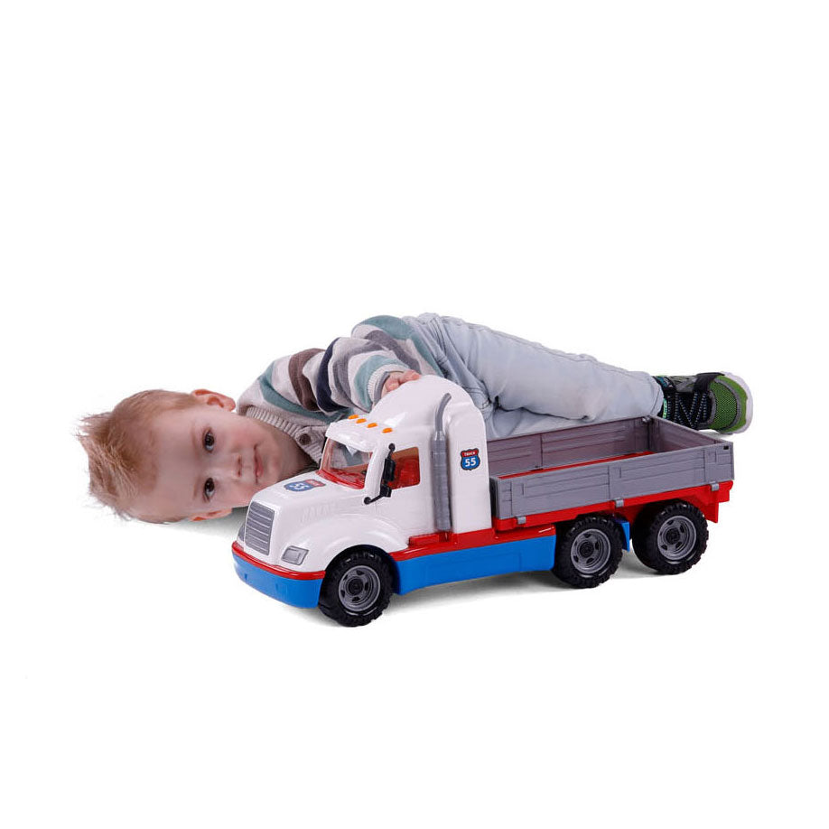 Cavallino torpedo truck, scale 1:16