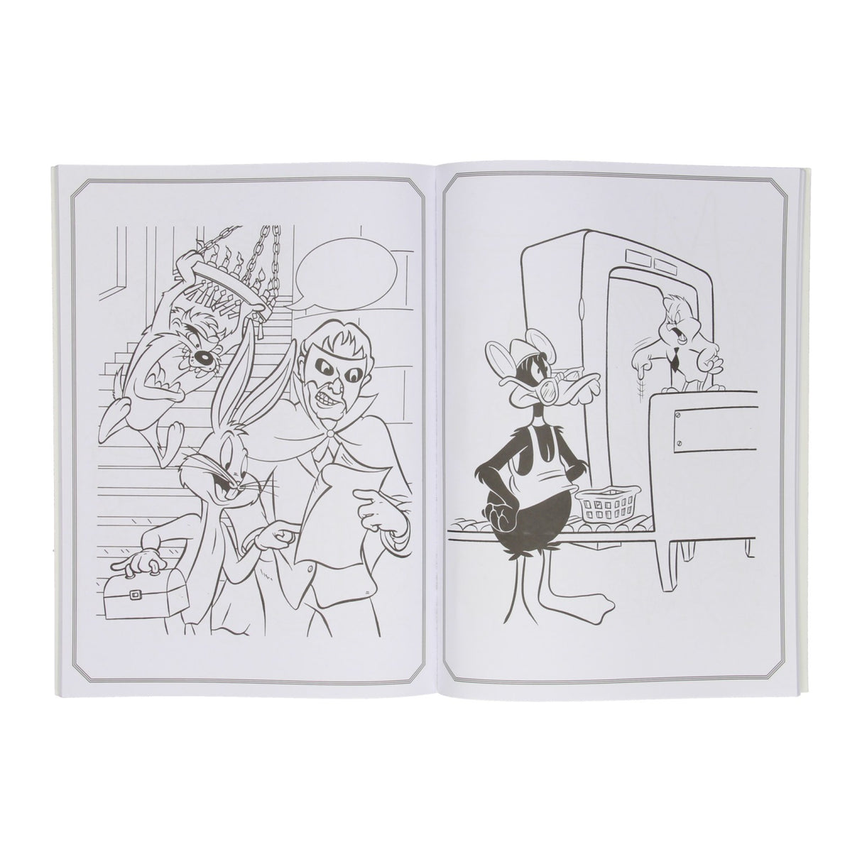 Warner Bros Color Colorbook Looney Tunes with Stickers