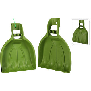 Blow scoop plastic scoops
