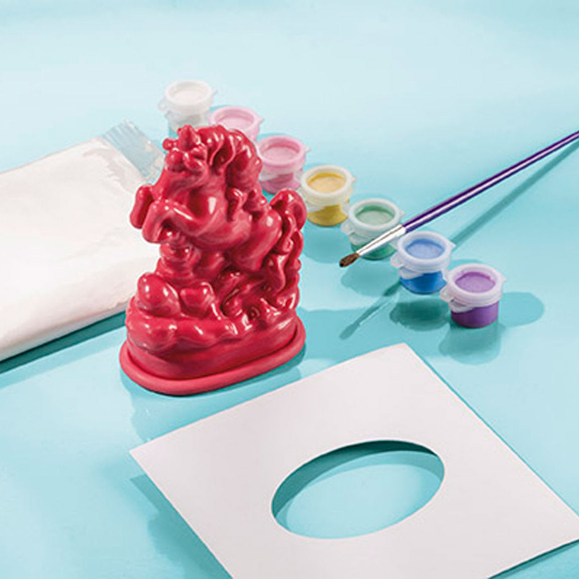 Totum unicorn plaster casting