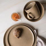 Dutch rose serenity bord ø27cm camel 4st