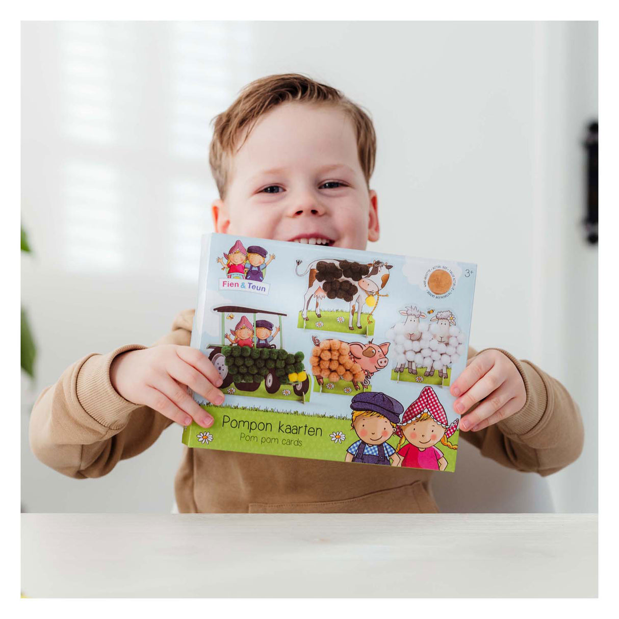 Bambolino toys fien and teun pompom glue craft set