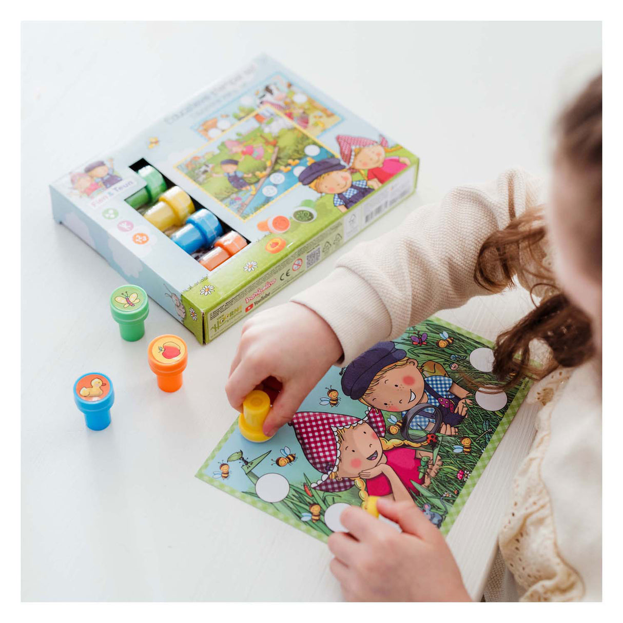 Bambolino Toys Fien and Teun educational stamp set 14-piece