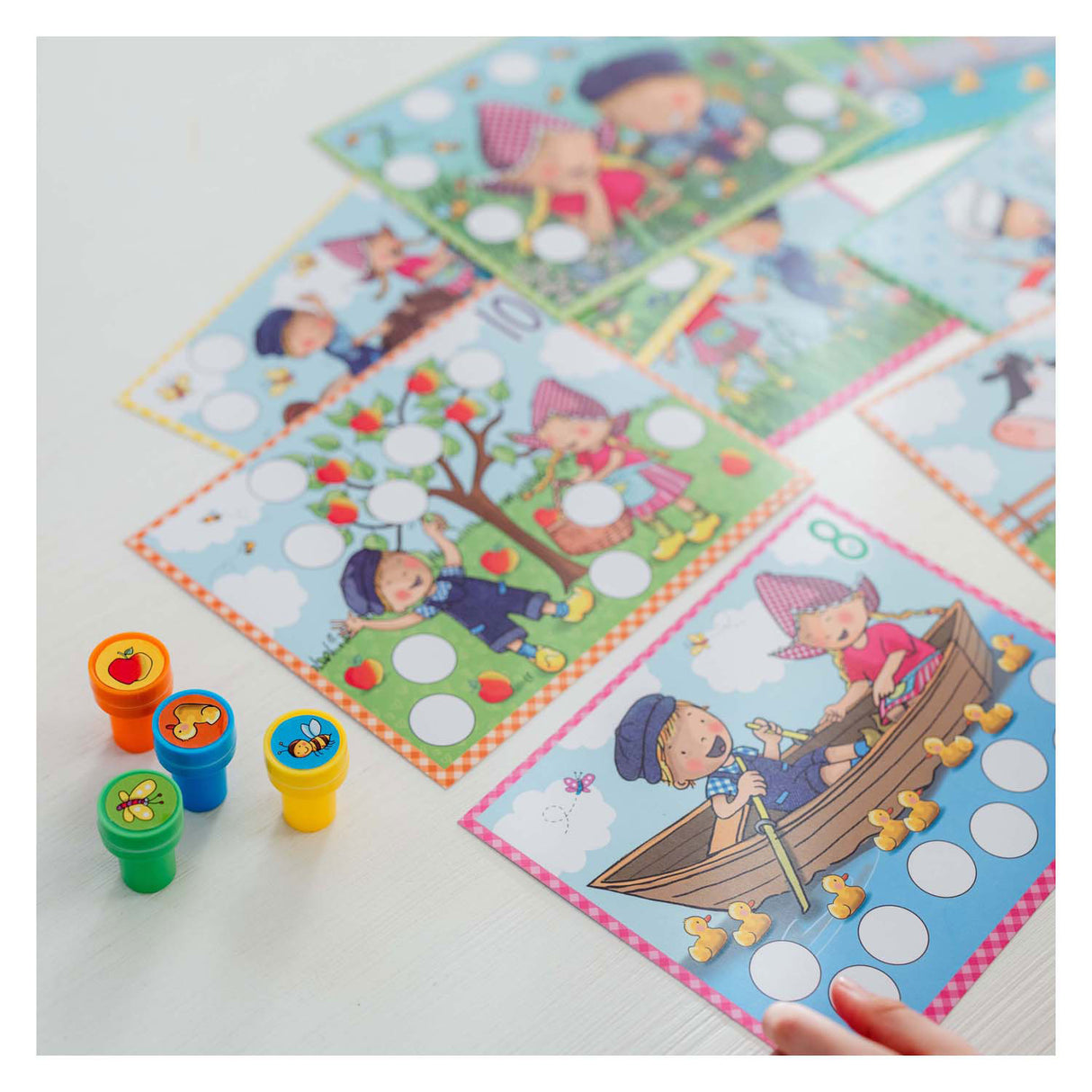 Bambolino Toys Fien and Teun educational stamp set 14-piece