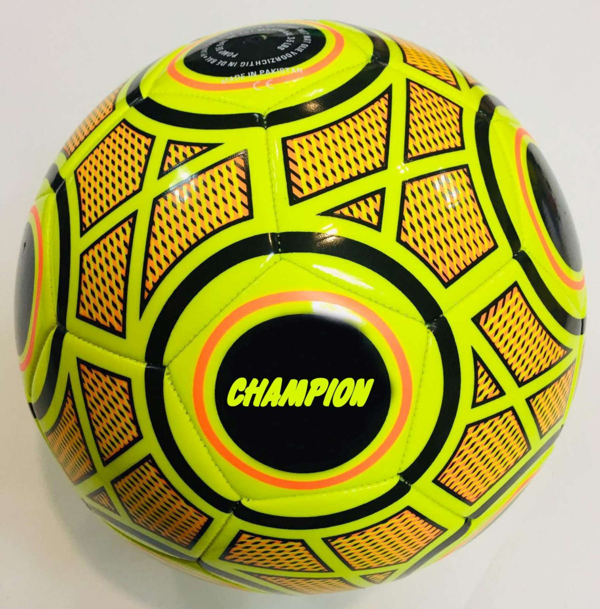 E L Sports Voetbal Champion - Different prints - 320 grams - Size 5