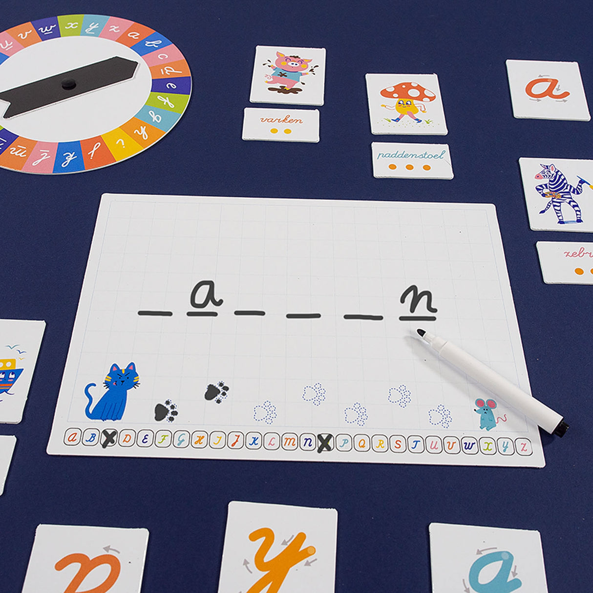 Jumbo I learn to discover letters educational game