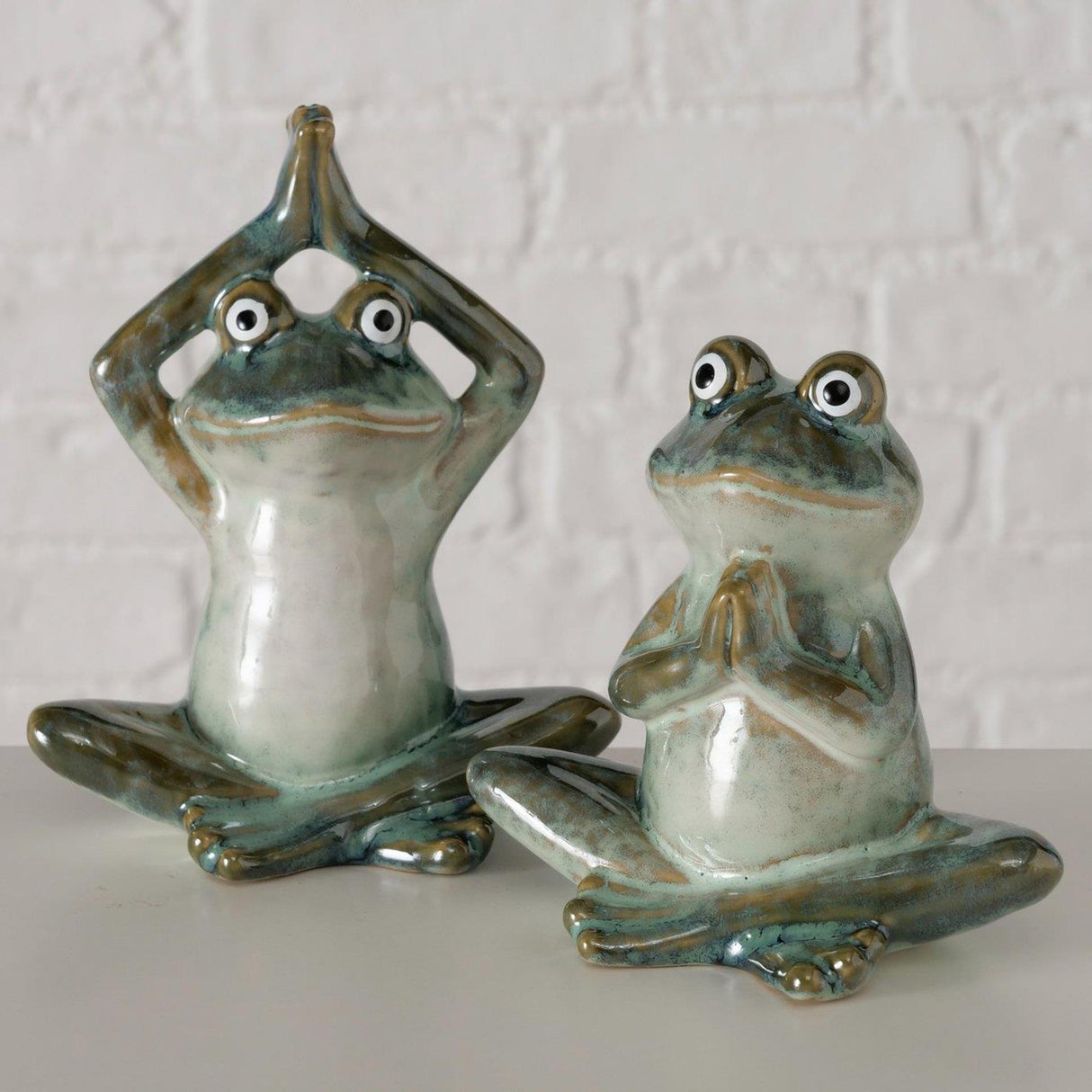 Boltze home figuur steffo kikker h14cm