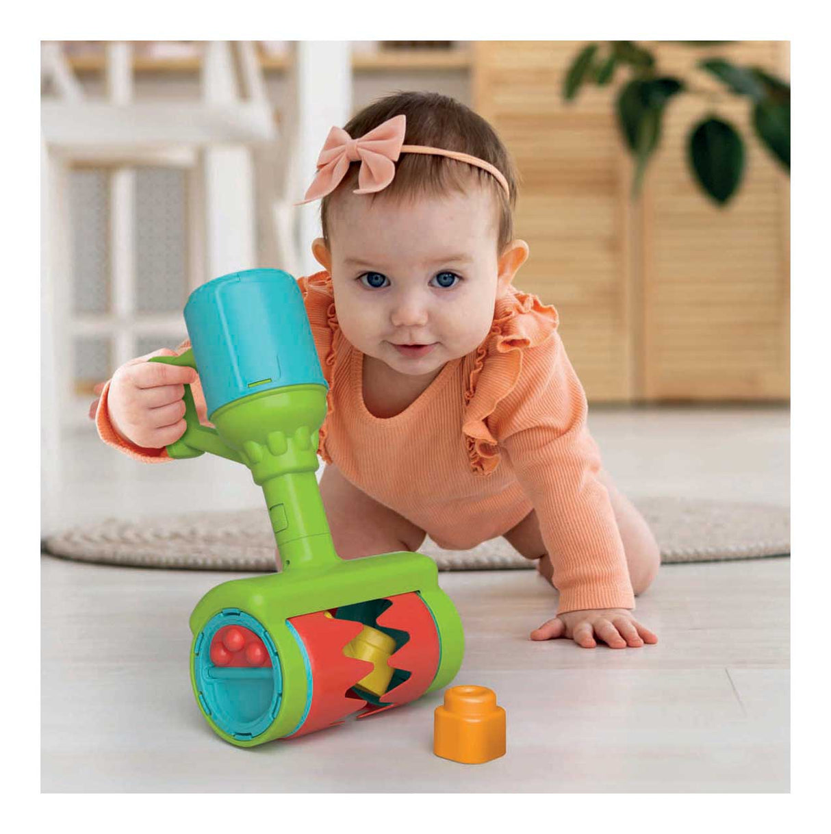 Clementoni soft clemmy vacuum cleaner with 6 blocks