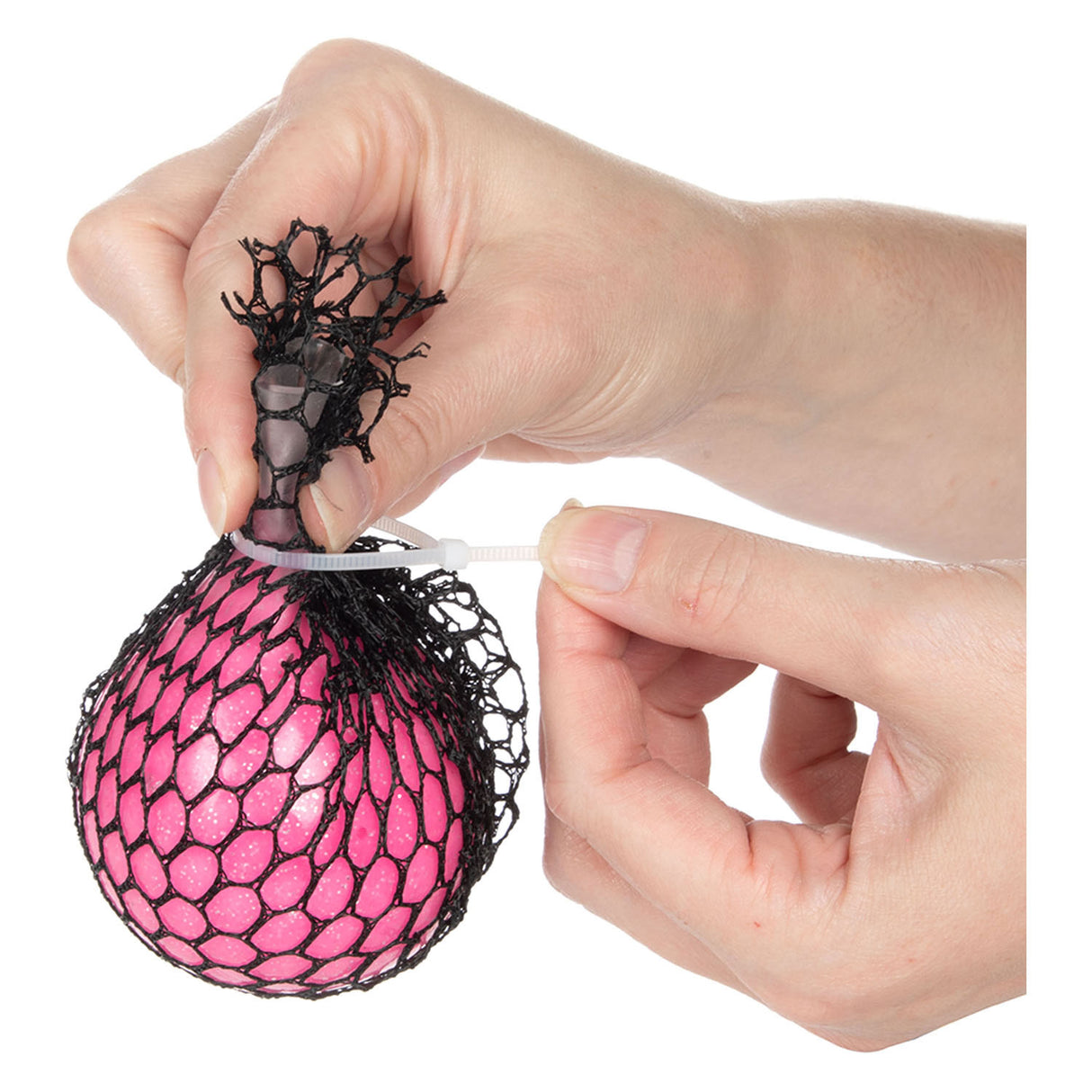 Toi-toys Kannercolosse maachen e Squeze Ball an engem Netz 4 Assorti