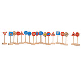 Set di segnali stradali in legno Playwood, 18 pezzi.