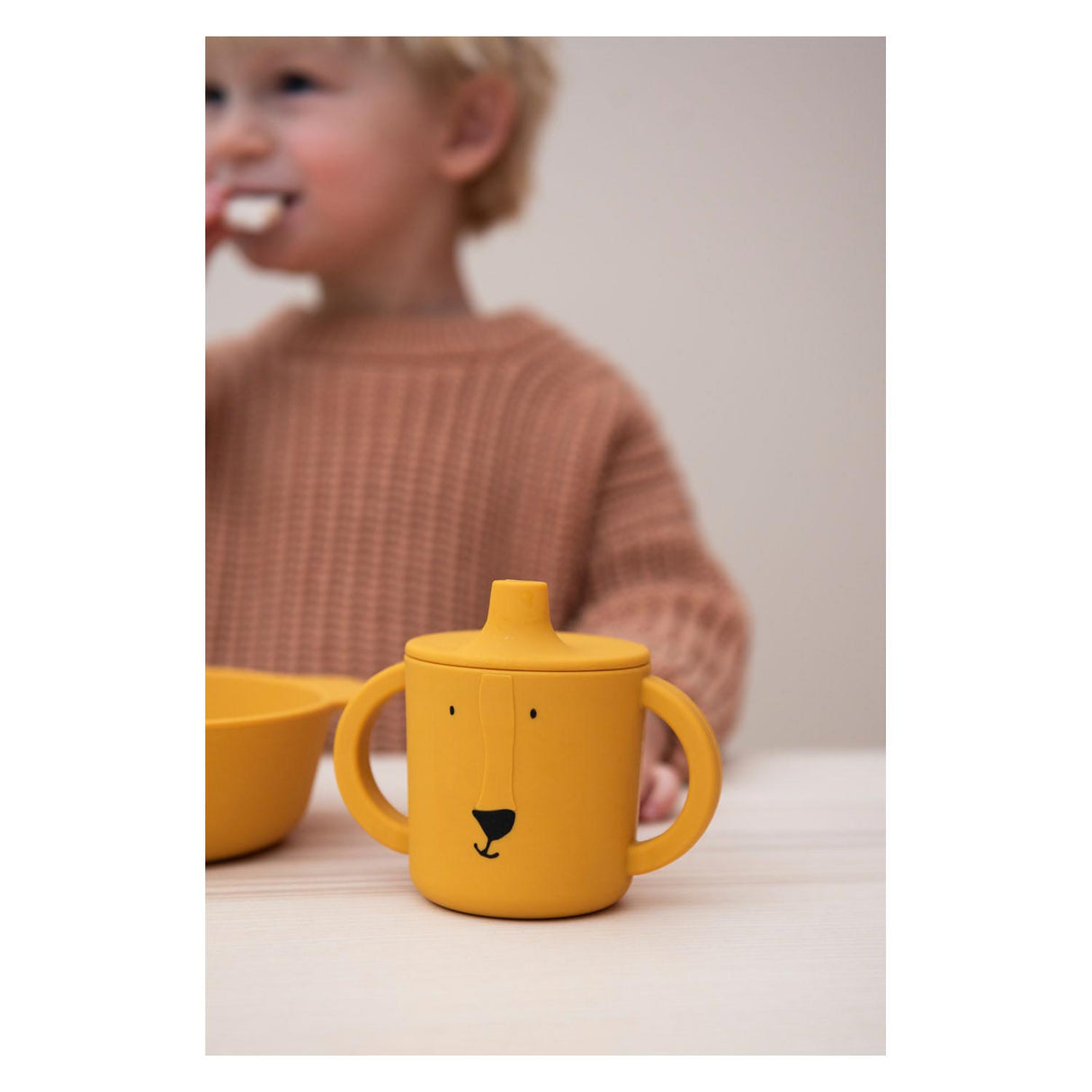 Trixie Silicone Tuit Cup Mr. Lion