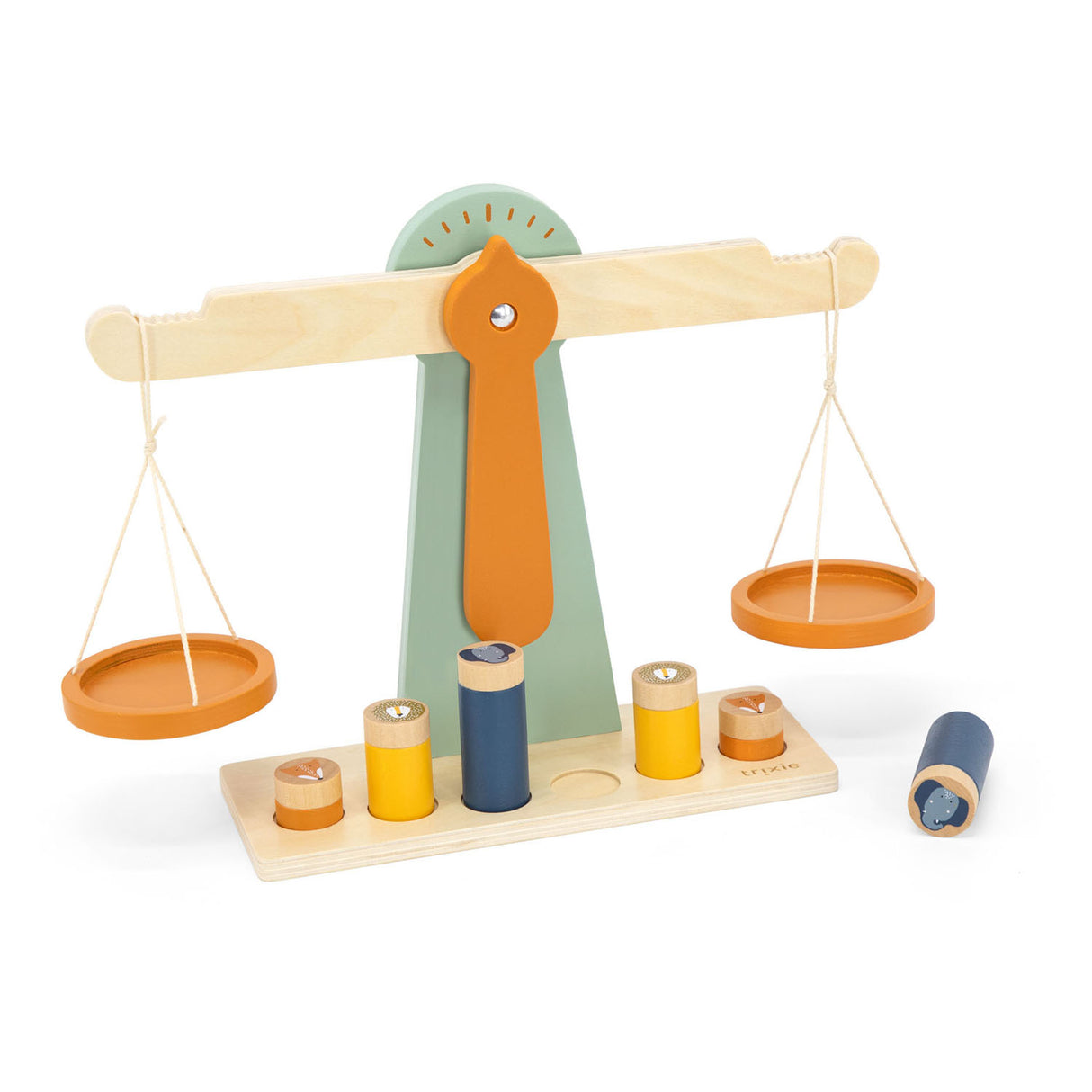 Trixie wooden scale with 6 weights