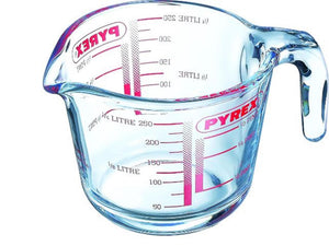 Miarka Pyrex szklana 0,5l