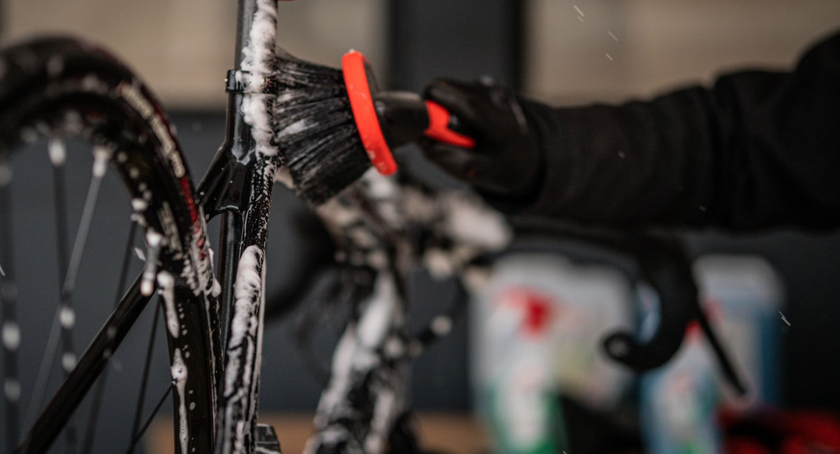 Čiščenje čopiča Ciklona Mehka pralna krtača B-010