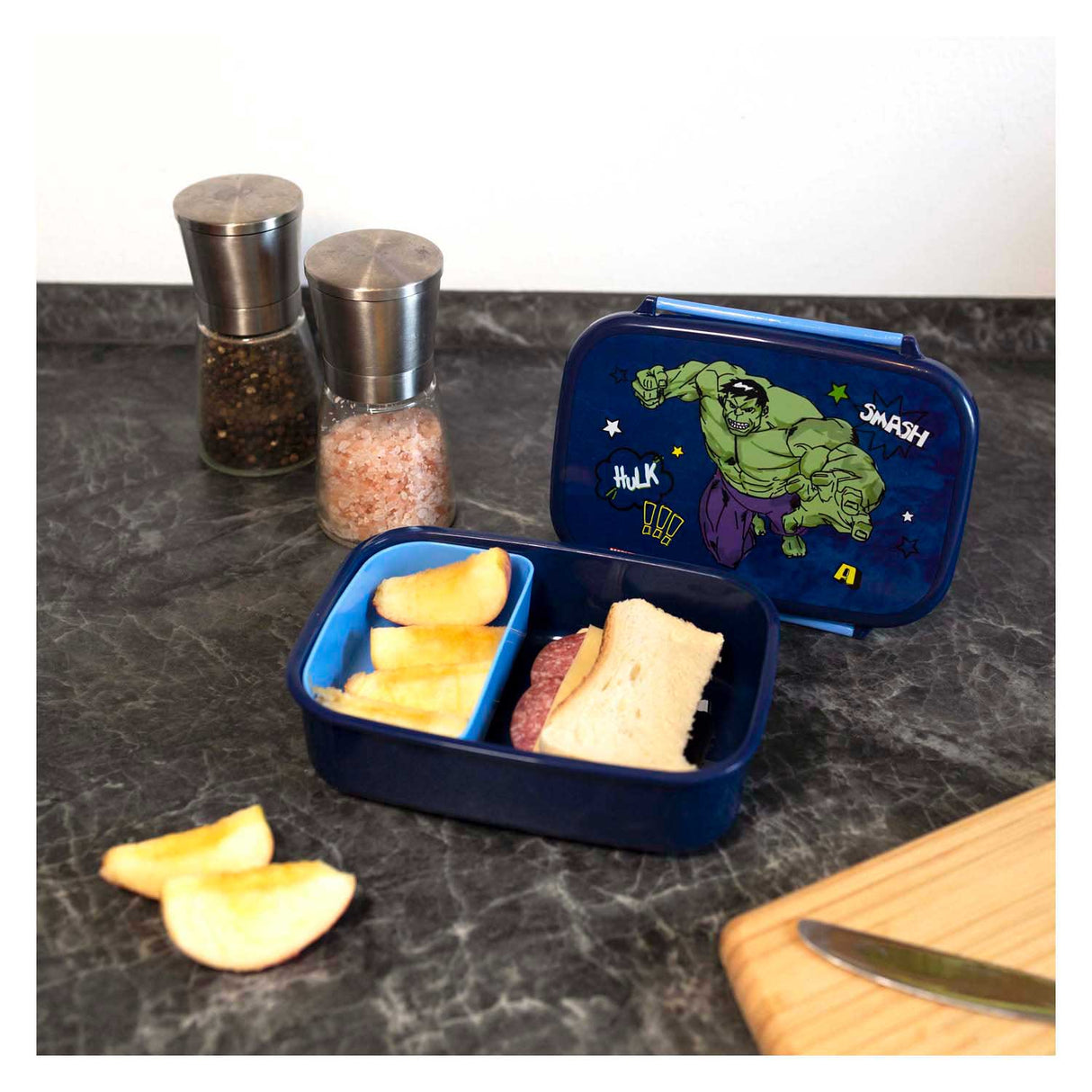 Undercover lunchbox - marvel hulk