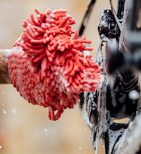 Washing glove Microfiber red