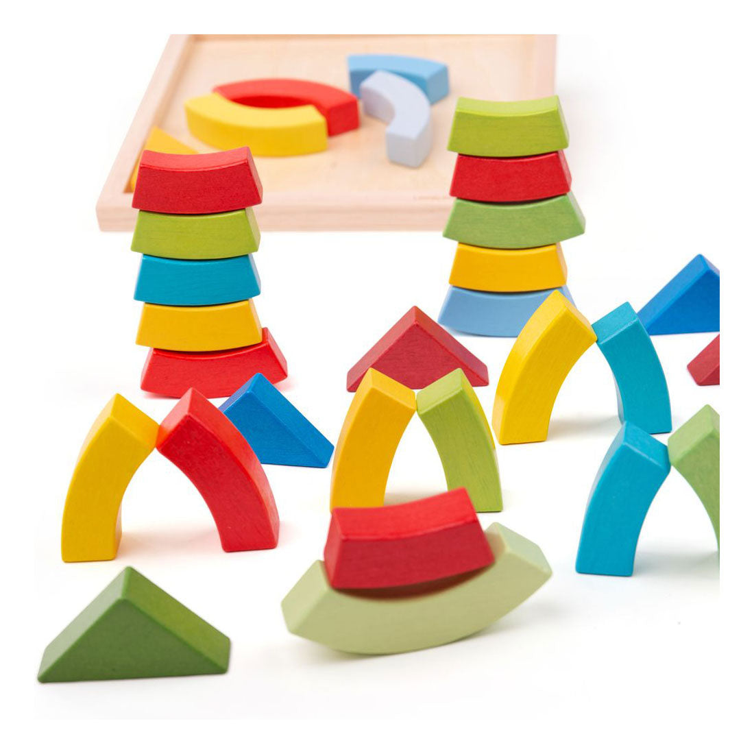 Bigjigs wooden arches and triangle building blocks