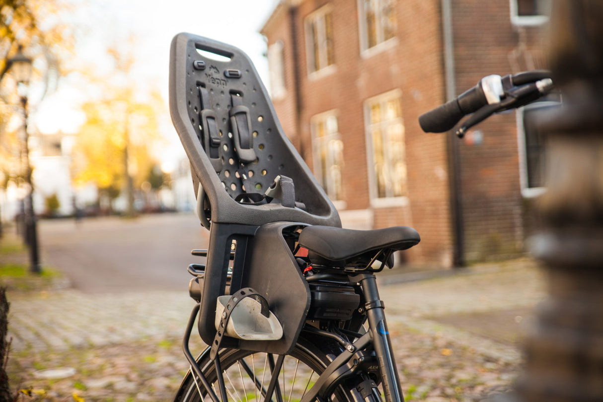 Universal Set -Up Carrier Stoc Force fir den E -bike - Matt schwaarz