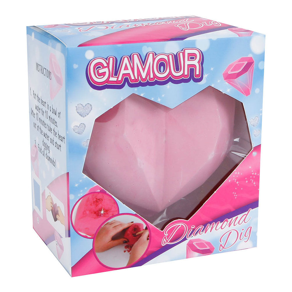 Chop Glamor Hart with pieces of lucky diamonds