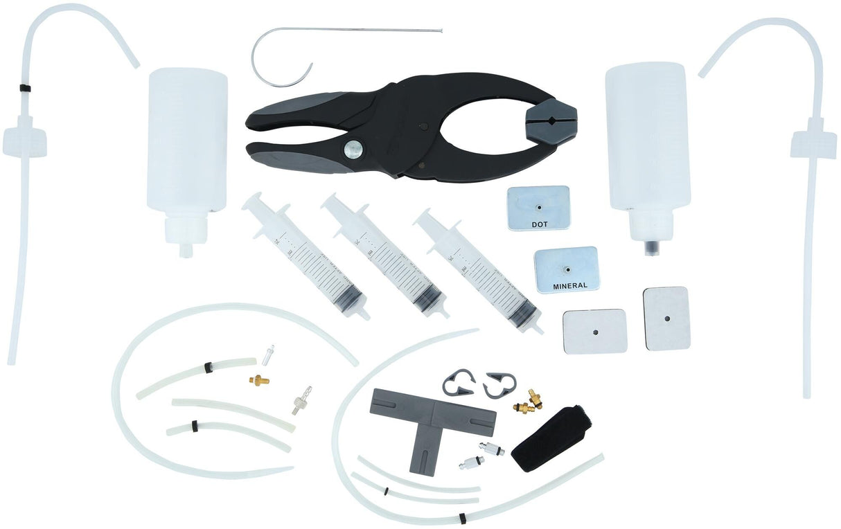 Cyclo bleeding and filling set