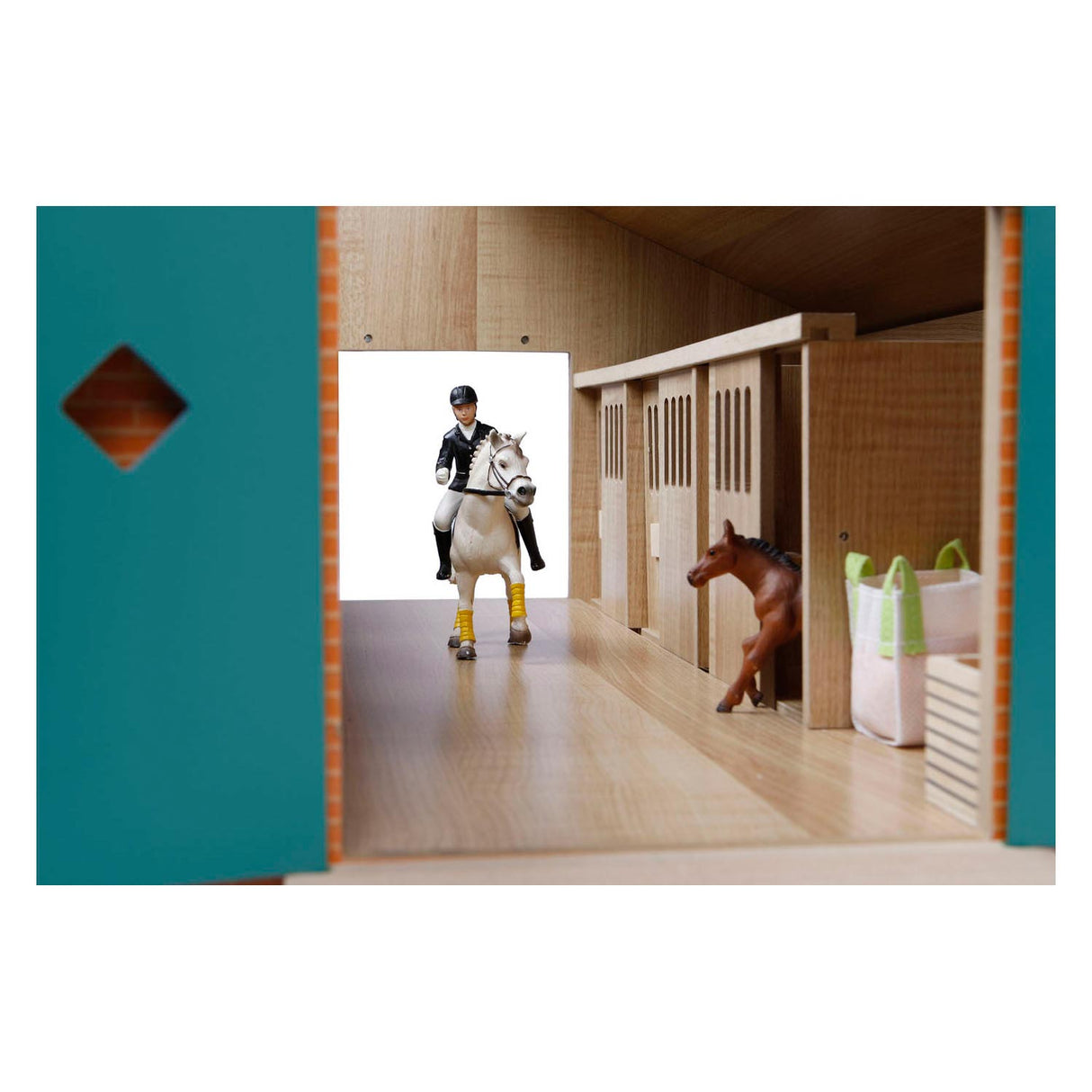 Kids Globe Globe Horse Stable with 7 Boxes, 1:24