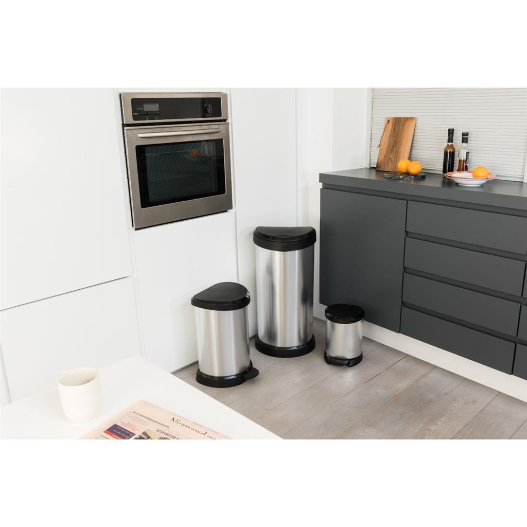 Curver Decobin pedal bin oval 20l silver black